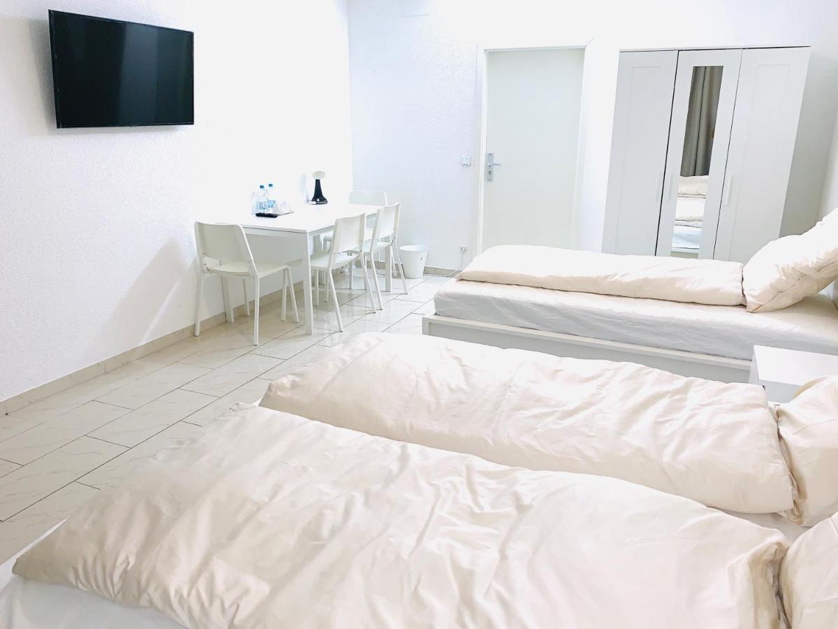 Gemuetliches Zimmer 20 Min Vom Frankfurt Hbf 1 랑엔 외부 사진